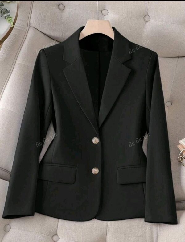 Elegant Monochrome Short Coat with Gold Button Detail and Waist Shaping